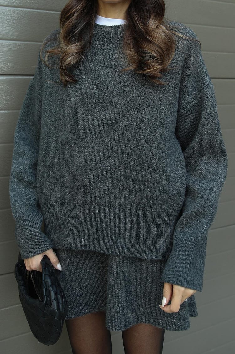 Elegant Sweater & Skirt Co-Ord Set - Two-Piece Knit Set